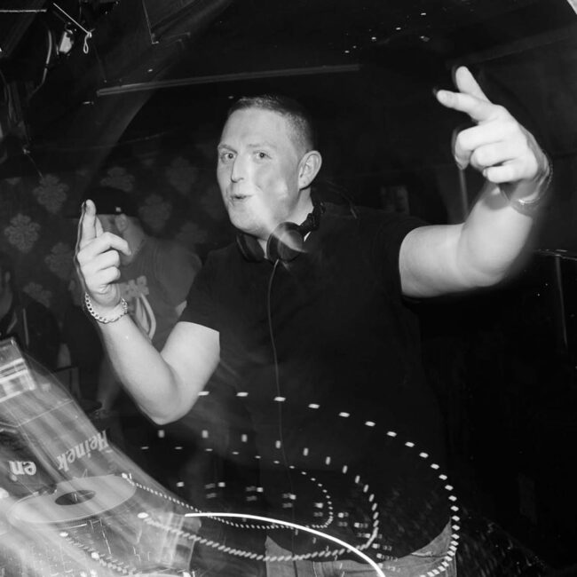 Bonner DJ Fresh Rob im Bonner Club